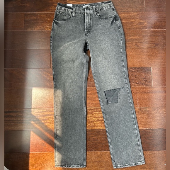 Good American 90’s Jeans - Picture 4 of 6